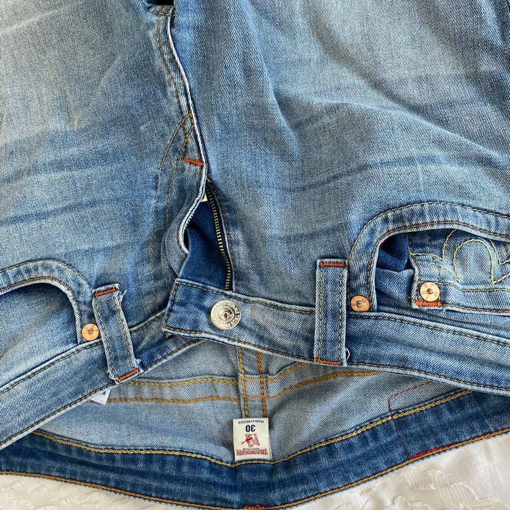 True Religion Skinny Jeans - Picture 2 of 3